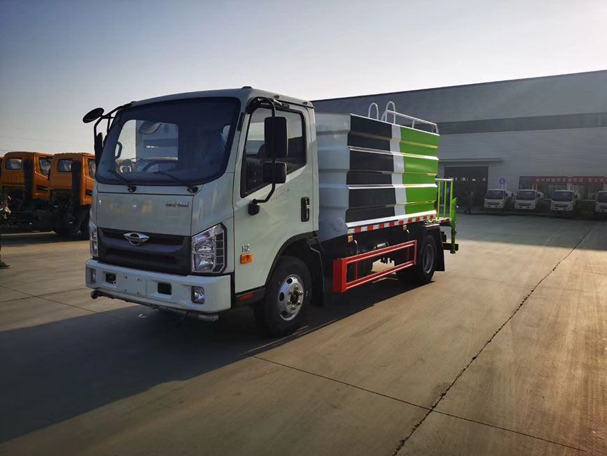 蓝牌7.0方抑尘车(全国包上牌)